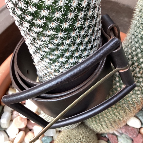 Kenneth Cole New York Leather Belt - Picture 1 of 11